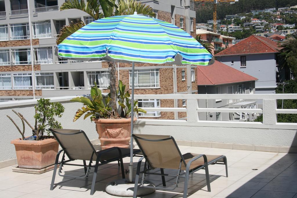 Amalfi On Regent Hotel Cape Town Exterior photo